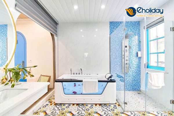 Santorini Villa Bãi Cháy Hạ Long 8