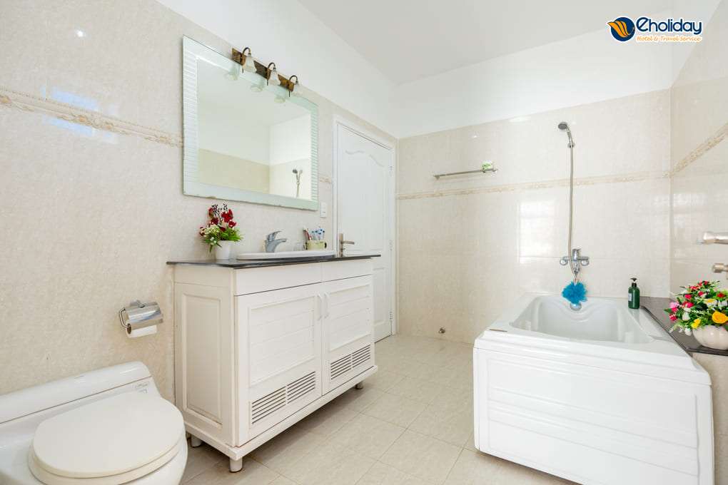 Villa Bãi Dâu Vũng Tàu 4 Phòng Ngủ Giáp Biển 24