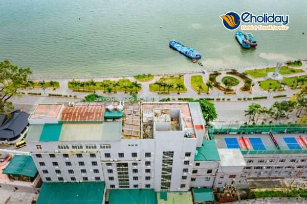 Khách Sạn Bạch Đằng Hạ Long 2