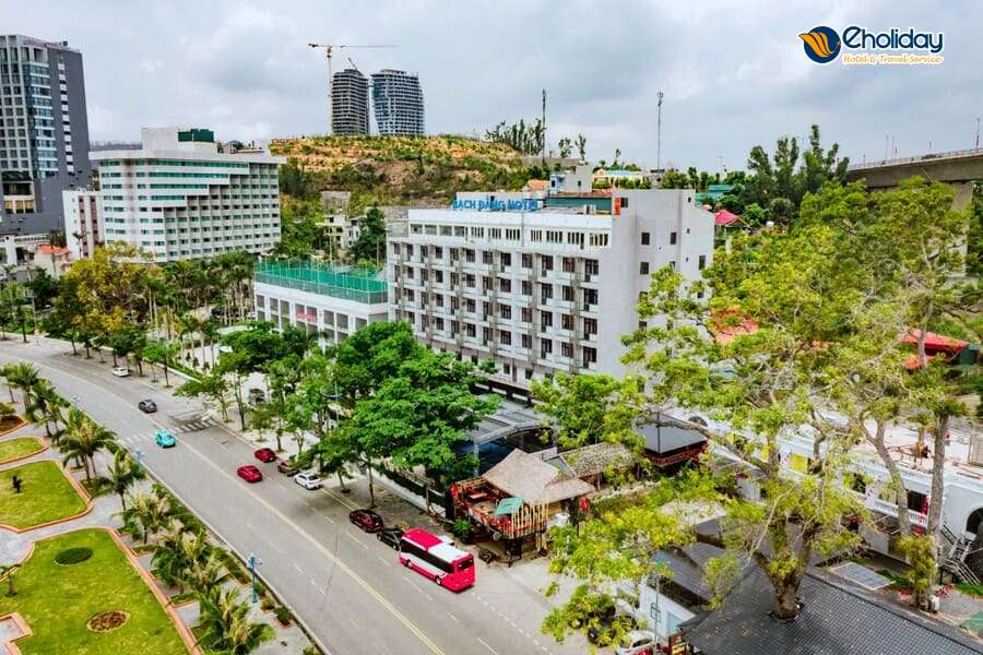 Khách Sạn Bạch Đằng Hạ Long