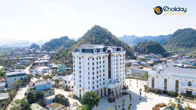 Khách sạn Thảo Nguyên Tower Mộc Châu