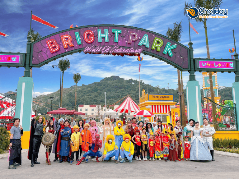 Vé vui chơi Bright Park Ninh Bình