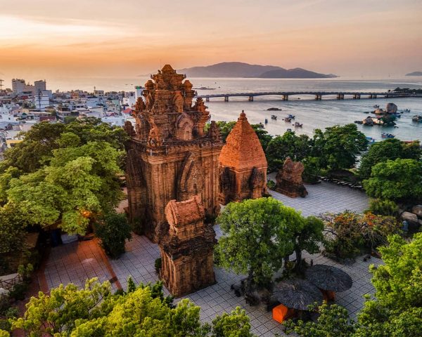 Thap Ba Ponagar